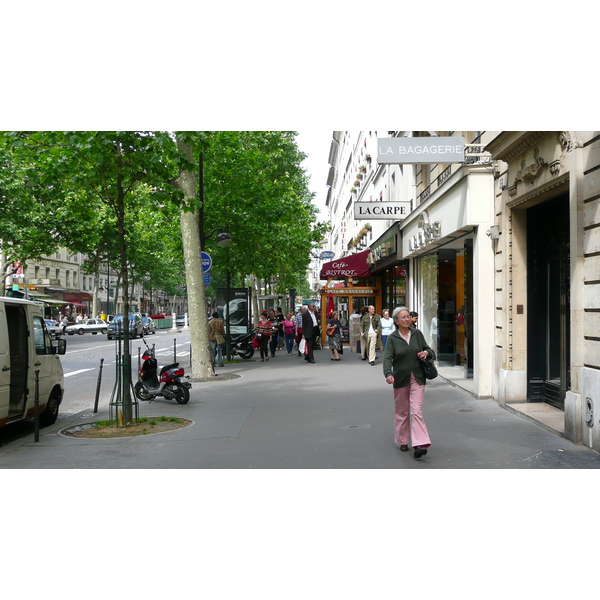 照片 法国(France) 巴黎(Paris) 第八区(8th Arrondissement) 特龙谢街(Rue Tronchet) 2007-05 16