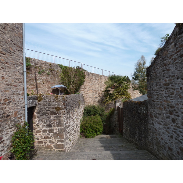 照片 法国(France) 迪南(Dinan) 迪南城墙(Dinan city walls) 2010-04 15