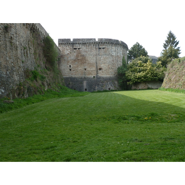 照片 法国(France) 迪南(Dinan) 迪南城墙(Dinan city walls) 2010-04 17