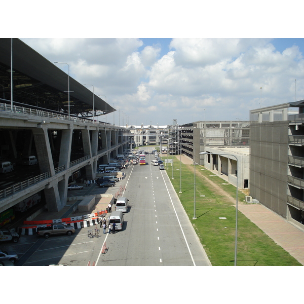 照片 泰国(Thailand) 曼谷(Bangkok) 素万那普机场(Suvarnabhumi Airport) 2007-02 87