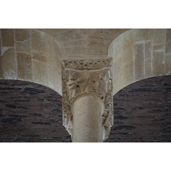 照片 法国(France) 孔克(Conques) 孔克圣福瓦修道院教堂(Abbatiale Sainte-Foy de Conques) 2018-04 40