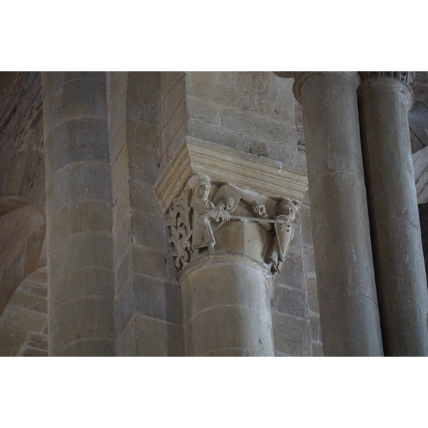 照片 法国(France) 孔克(Conques) 孔克圣福瓦修道院教堂(Abbatiale Sainte-Foy de Conques) 2018-04 36