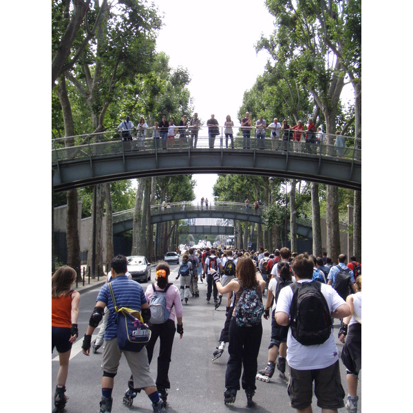 照片 法国(France) 巴黎(Paris) 轮滑漫游活动(Randonnee Roller et Coquillages) 2007-07 45