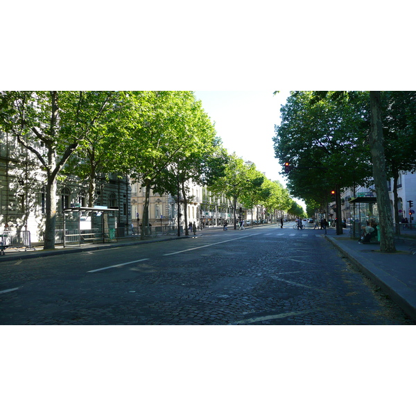 照片 法国(France) 巴黎(Paris) 星形广场和凯旋门(Etoile and Arc de Triomphe) 2007-05 41
