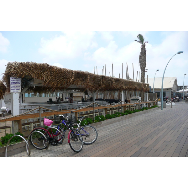 照片 以色列(Israel) 特拉维夫(Tel Aviv) 特拉维夫港(Tel Aviv Harbor) 2007-06 10