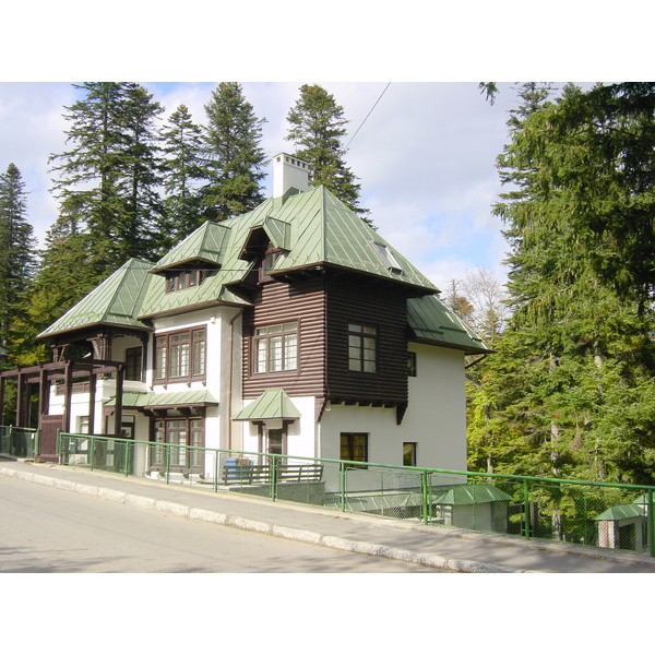 照片 罗马尼亚(Romania) 锡纳亚(Sinaia) 2003-10 74