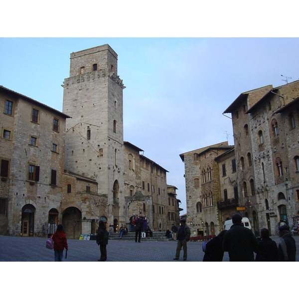 照片 意大利(Italy) 圣吉米尼亚诺(San Gimignano) 2004-03 16