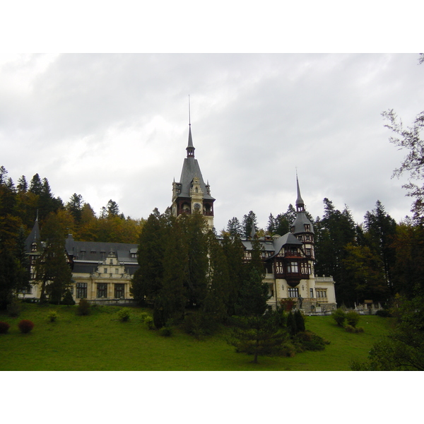 照片 罗马尼亚(Romania) 锡纳亚(Sinaia) 2003-10 42