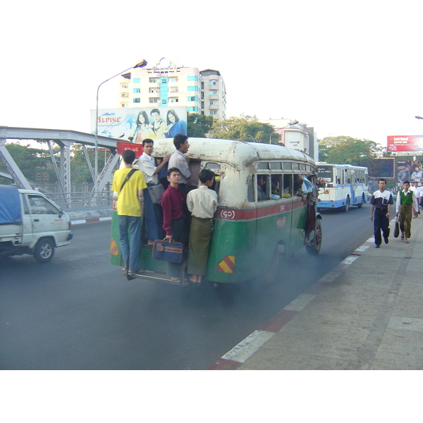 照片 缅甸(Myanmar) 仰光(Yangon) 2005-01 19