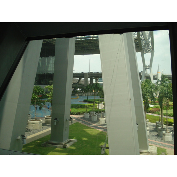 照片 泰国(Thailand) 曼谷(Bangkok) 素万那普机场(Suvarnabhumi Airport) 2007-02 31