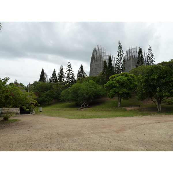 照片 新喀里多尼亚(New Caledonia) 吉巴欧文化中心(Tjibaou Cultural Centre) 2010-05 35
