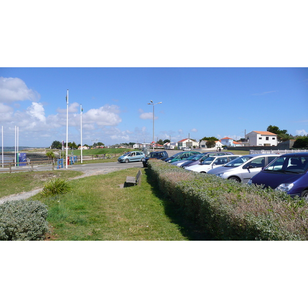 照片 法国(France) 滨海拉普莱讷(La Plaine sur mer) 格拉韦特港(Port de la gravette) 2007-07 27