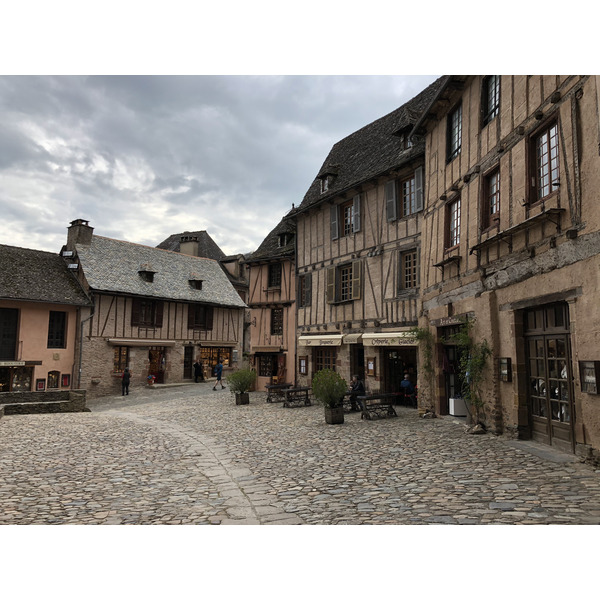 照片 法国(France) 孔克(Conques) 2018-04 194