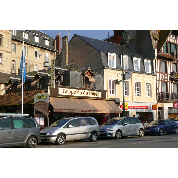 照片 法国(France) 特鲁维尔(Trouville) 2008-10 25