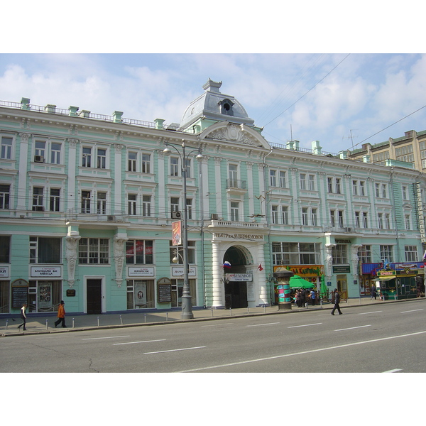 照片 俄罗斯(Russia) 莫斯科(Moscow) 特维尔大街(Tverskaya Street) 2005-04 53