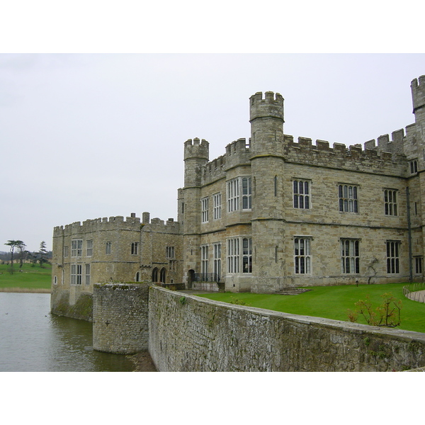 照片 英国(United Kingdom) 利兹城堡(Leeds castle) 2001-04 26