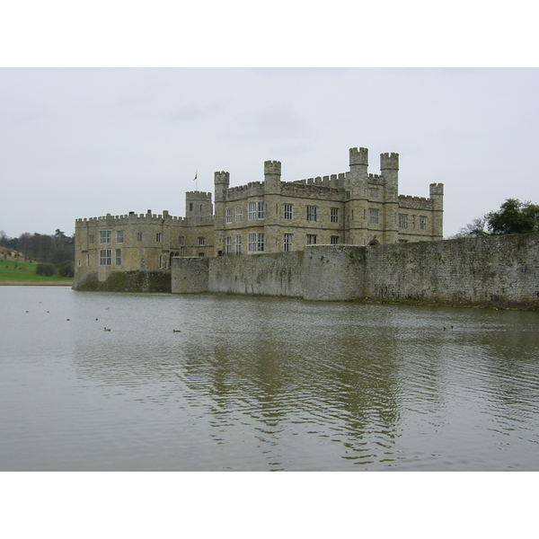 照片 英国(United Kingdom) 利兹城堡(Leeds castle) 2001-04 13
