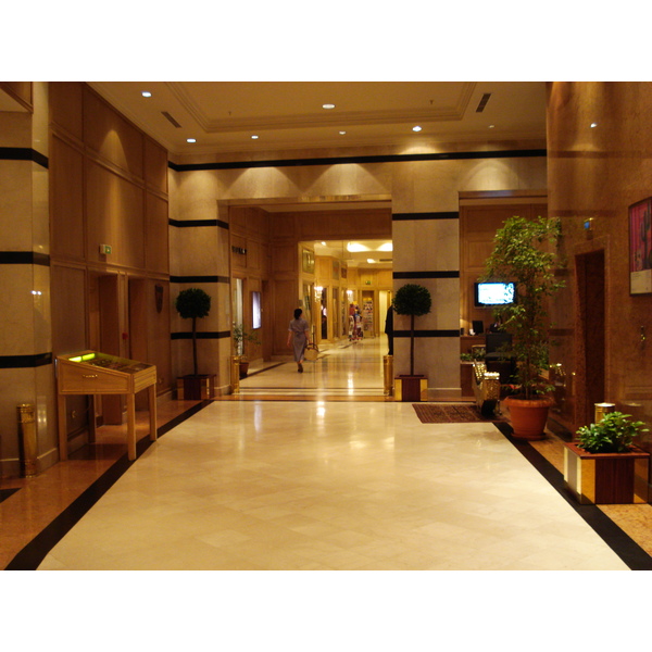 照片 哈萨克斯坦(Kazakhstan) 阿拉木图(Almaty) 阿拉木图洲际酒店(Intercontinental Almaty Hotel) 2007-03 30