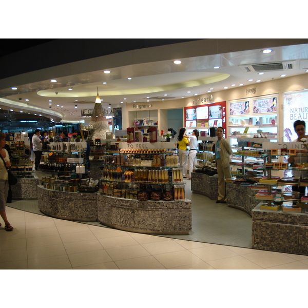 照片 泰国(Thailand) 曼谷(Bangkok) 素万那普机场(Suvarnabhumi Airport) 2007-02 44