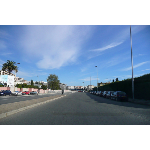 照片 法国(France) 蔚蓝海岸(French Riviera) 滨海卡涅至尼斯公路(Cagnes sur Mer to Nice road) 2007-10 6