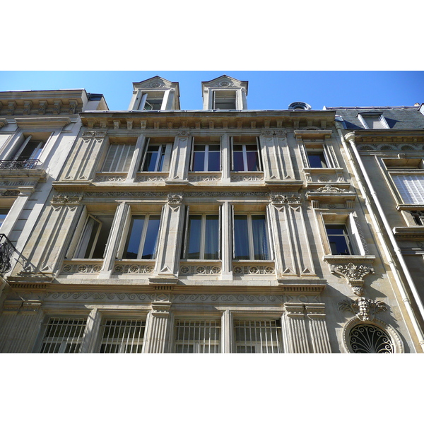 照片 法国(France) 巴黎(Paris) 第十七区(17th Arrondissement) 福尔图尼街(Rue Fortuny) 2007-09 0