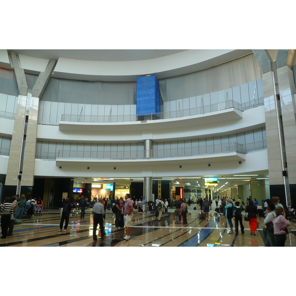 照片 南非(South Africa) 约翰内斯堡(Johannesburg) 坦博机场(Tambo Airport) 2008-09 2