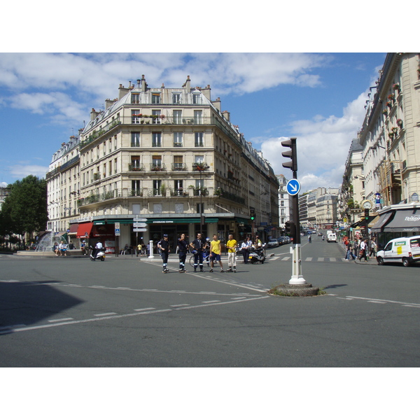 照片 法国(France) 巴黎(Paris) 轮滑漫游活动(Randonnee Roller et Coquillages) 2007-07 120