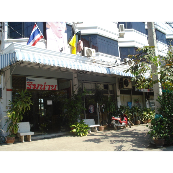 照片 泰国(Thailand) 彭世洛(Phitsanulok) 友谊路(Mittraparp Road) 2008-01 63