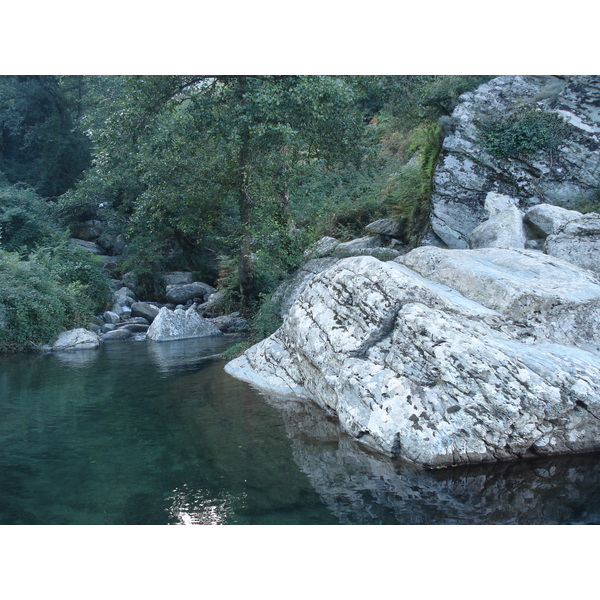 照片 法国(France) 科西嘉岛(Corsica) 阿莱萨尼山谷(Valle d'alesani) 2006-09 111