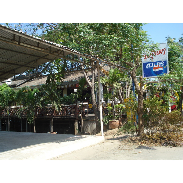照片 泰国(Thailand) 彭世洛(Phitsanulok) 友谊路(Mittraparp Road) 2008-01 54