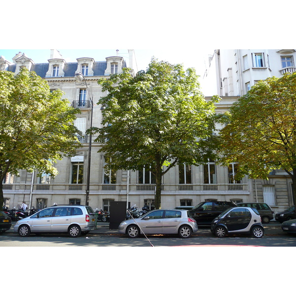 照片 法国(France) 巴黎(Paris) 奥什大街(Avenue Hoche) 2007-09 49