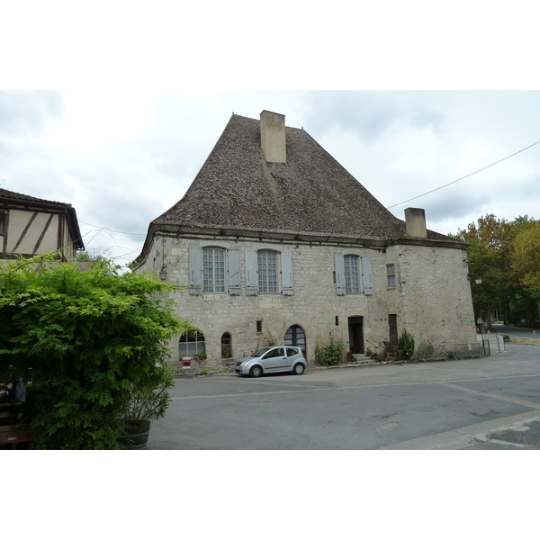 照片 法国(France) 伊西雅克(Issigeac) 2010-08 51