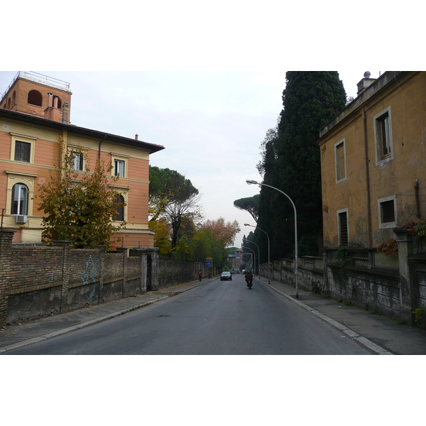 照片 意大利(Italy) 罗马(Rome) 贾科莫·梅迪奇街(Via Giacomo Medici) 2007-11 14