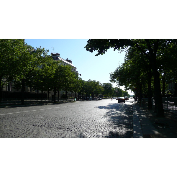 照片 法国(France) 巴黎(Paris) 星形广场和凯旋门(Etoile and Arc de Triomphe) 2007-05 128