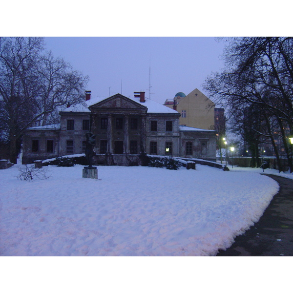照片 克罗地亚(Croatia) 瓦拉日丁(Varazdin) 2005-03 1