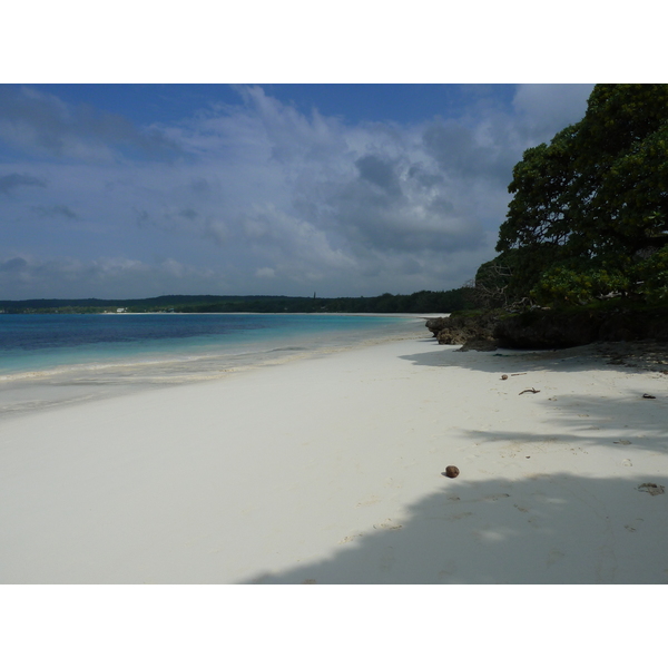 照片 新喀里多尼亚(New Caledonia) 利富岛(Lifou) 卢埃西拉(Luecilla) 2010-05 22