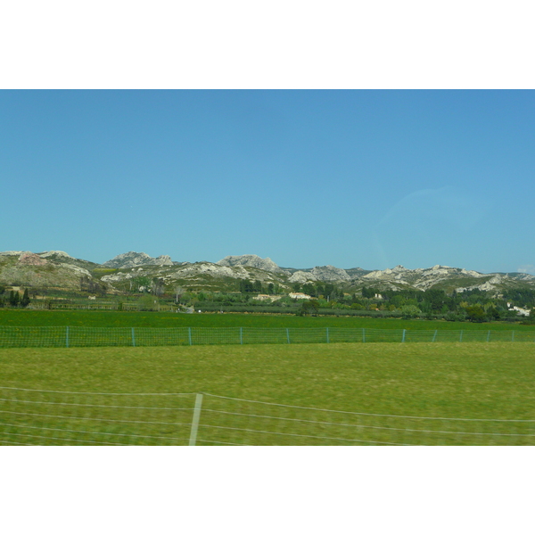 照片 法国(France) 普罗旺斯(Provence) 穆里耶至莱博公路(Mouries to Baux de Provence road) 2008-04 25