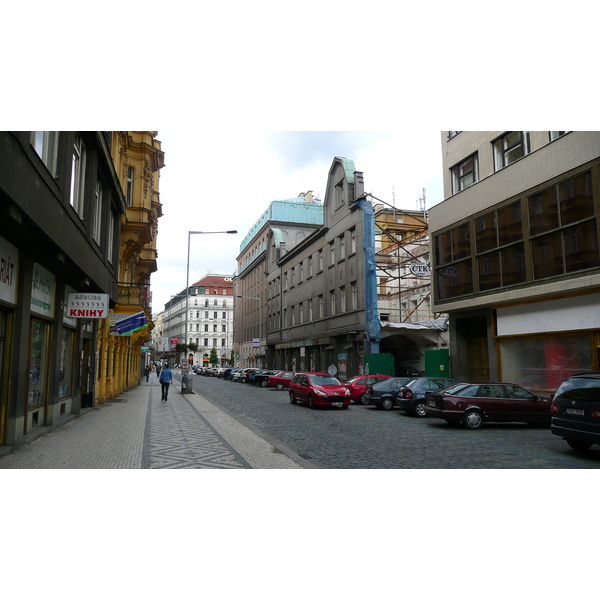 照片 捷克(Czech Republic) 布拉格(Prague) 奥普莱塔洛瓦街(Opletalova) 2007-07 22