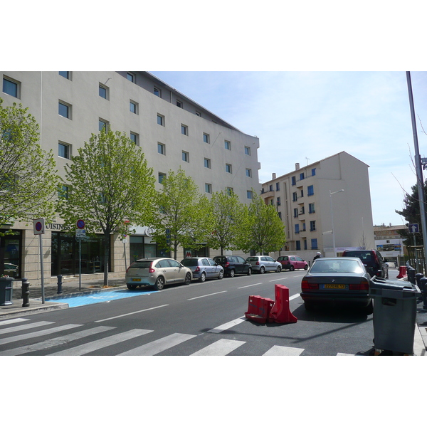 照片 法国(France) 普罗旺斯地区艾克斯(Aix en Provence) 艾克斯西区(Aix West) 2008-04 5