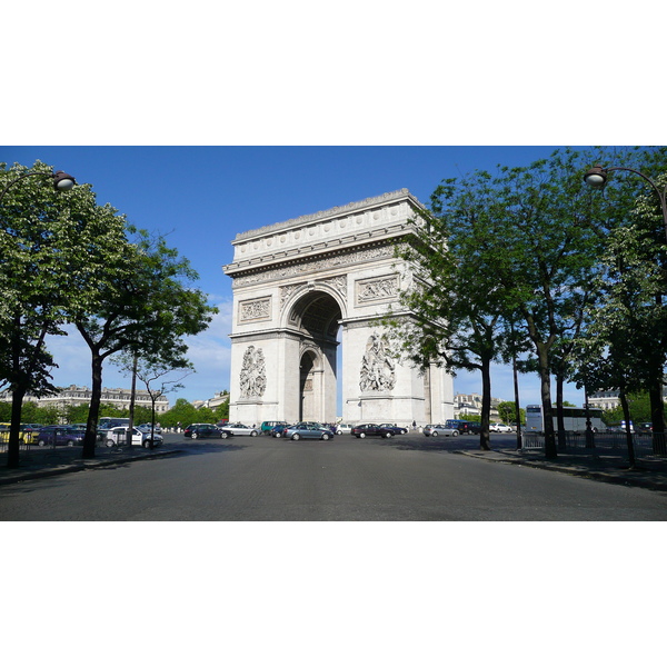 照片 法国(France) 巴黎(Paris) 星形广场和凯旋门(Etoile and Arc de Triomphe) 2007-05 153