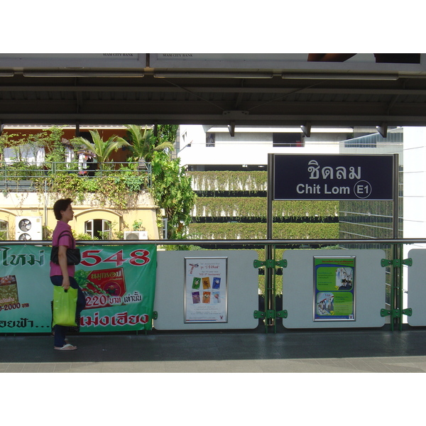 照片 泰国(Thailand) 曼谷(Bangkok) 轻轨(Sky Train) 2004-12 28