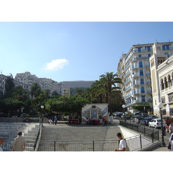 照片 阿尔及利亚(Algeria) 阿尔及尔(Algiers) 2004-09 55