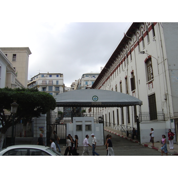 照片 阿尔及利亚(Algeria) 阿尔及尔(Algiers) 2004-09 42