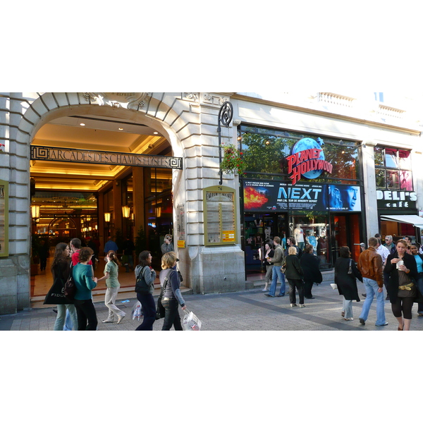 照片 法国(France) 巴黎(Paris) 香榭丽舍大街(Champs Elysees) 2007-04 127