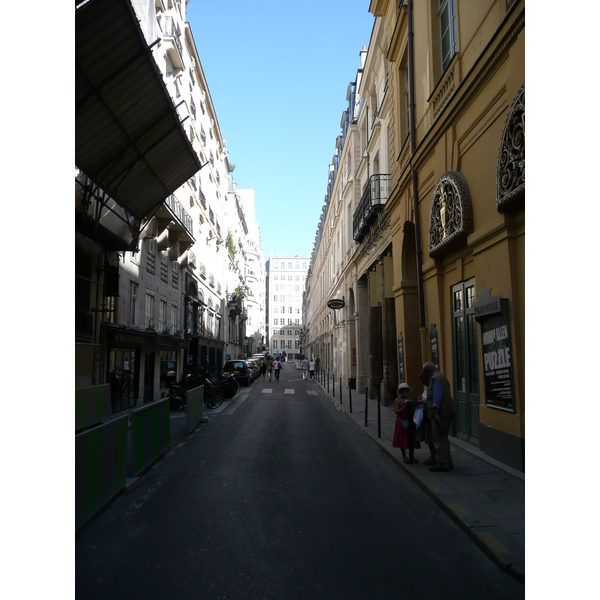 照片 法国(France) 巴黎(Paris) 皇家宫殿(Palais Royal) 2007-08 21