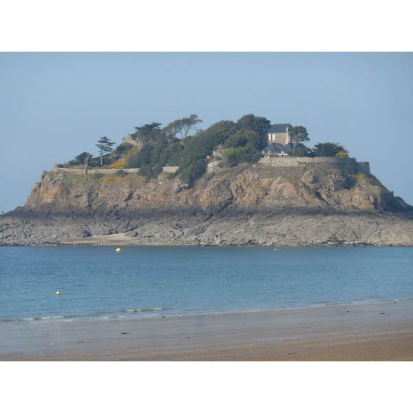 照片 法国(France) 圣库隆(St Coulomb) 迪盖克兰湾(Du Guesclin Bay) 2010-04 17