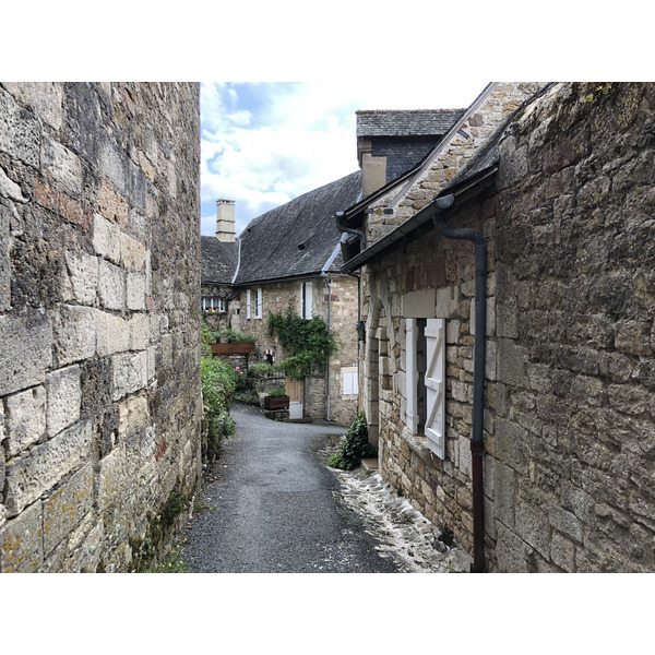 照片 法国(France) 蒂雷讷(Turenne) 2018-04 132