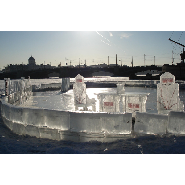 照片 俄罗斯(Russia) 圣彼得堡(St Petersburg) 涅瓦河(Neva) 2006-03 29