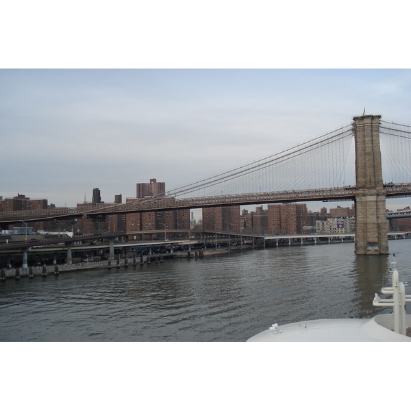 照片 美国(United States) 纽约(New York) 南街海港(South Street seaport) 2006-03 1