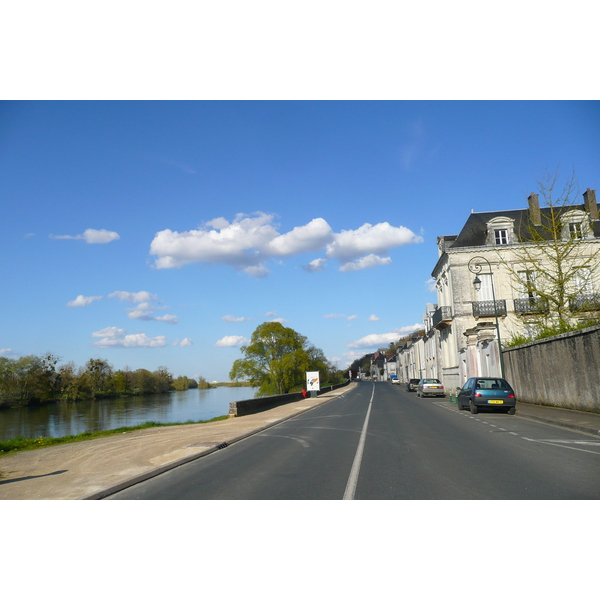 照片 法国(France) 昂布瓦斯(Amboise) 昂布瓦斯至布卢瓦公路(Amboise to blois road) 2008-04 24